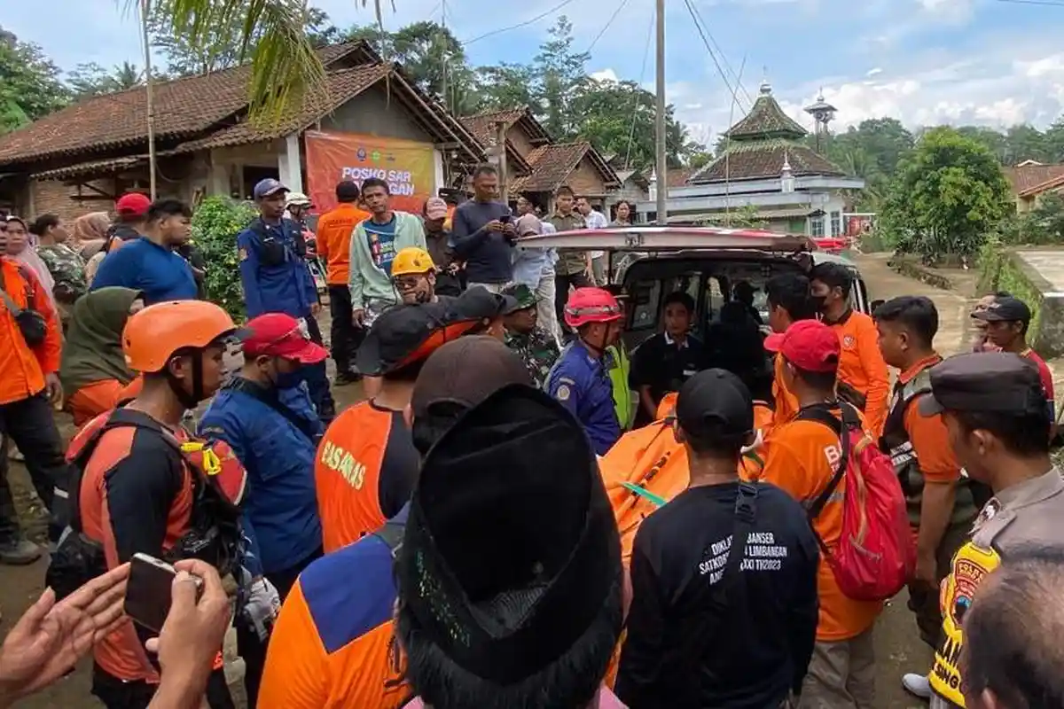 Menunggu Kabar Nabila, Setelah Jasad 5 Mahasiswa KKN UIN Walisongo Semarang yang Hanyut Ditemukan