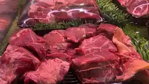 Daging-sapi-di-FreshMart-Bahu-Manado-Sulawesi-Utara-Rabu-22520244t6.jpg