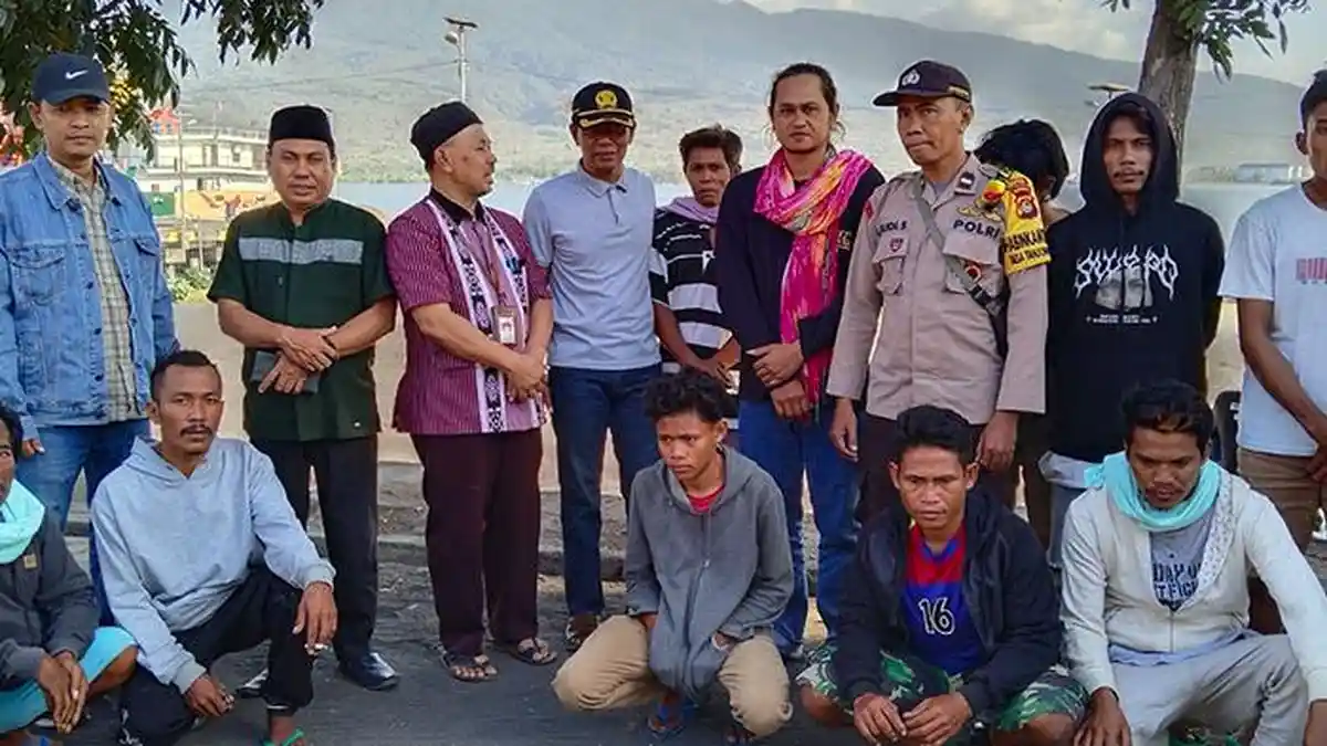 12 Nelayan Tanjung Luar Lombok Timur Terdampar di Sumba NTT Dijemput Pulang