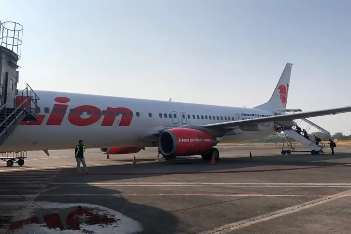 Dampak Erupsi Gunung Marapi: Penerbangan Lion Group di Bandar Udara Internasional Minangkabau Normal