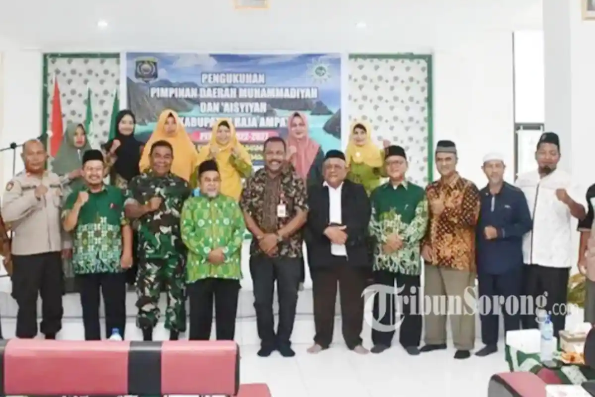 Pimpinan Daerah Muhammadiyah dan Aisyiyah Raja Ampat Dikukuhkan, Begini Pesan Bupati AFU