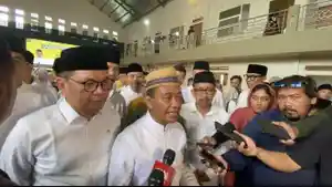Ketua-Umum-Golkar-Bahlil-dan-Ridwan-Kamil-15032025.jpg