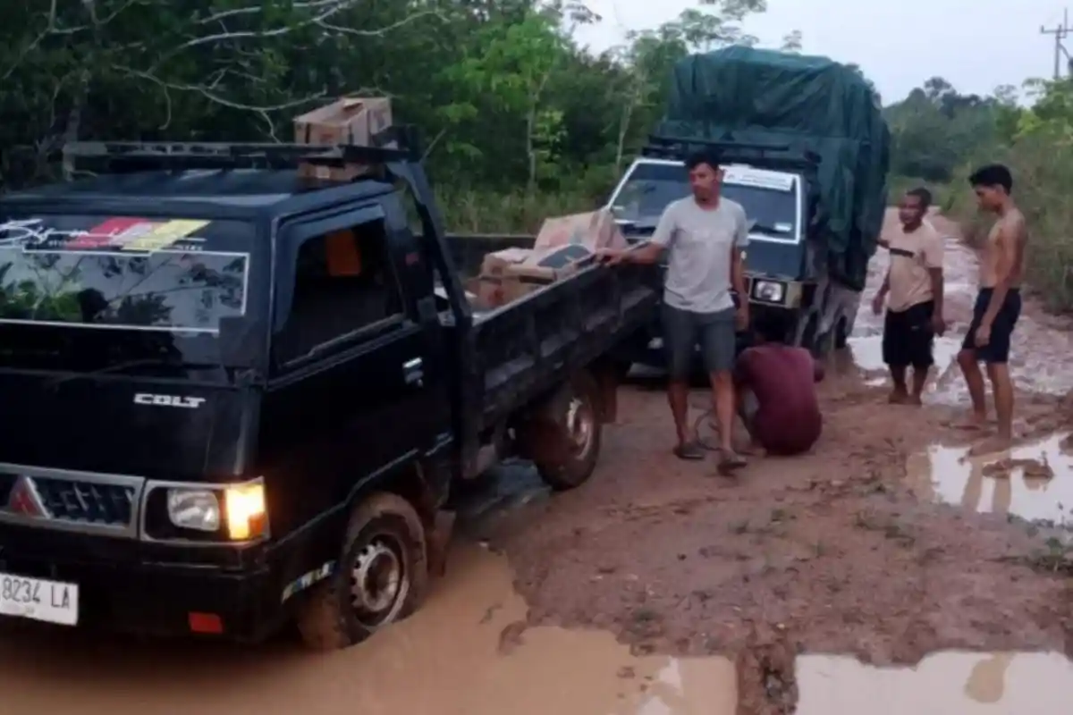 Akses Jalan ke Singkep Selatan Lingga Makin Parah, Sudah Beberapa Warga Nyaris Celaka