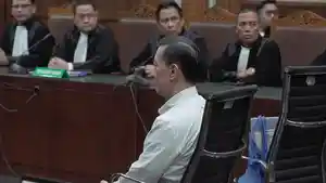 Tom-Lembong-Divonis-45-Tahun-Penjara_20250718_191055.jpg