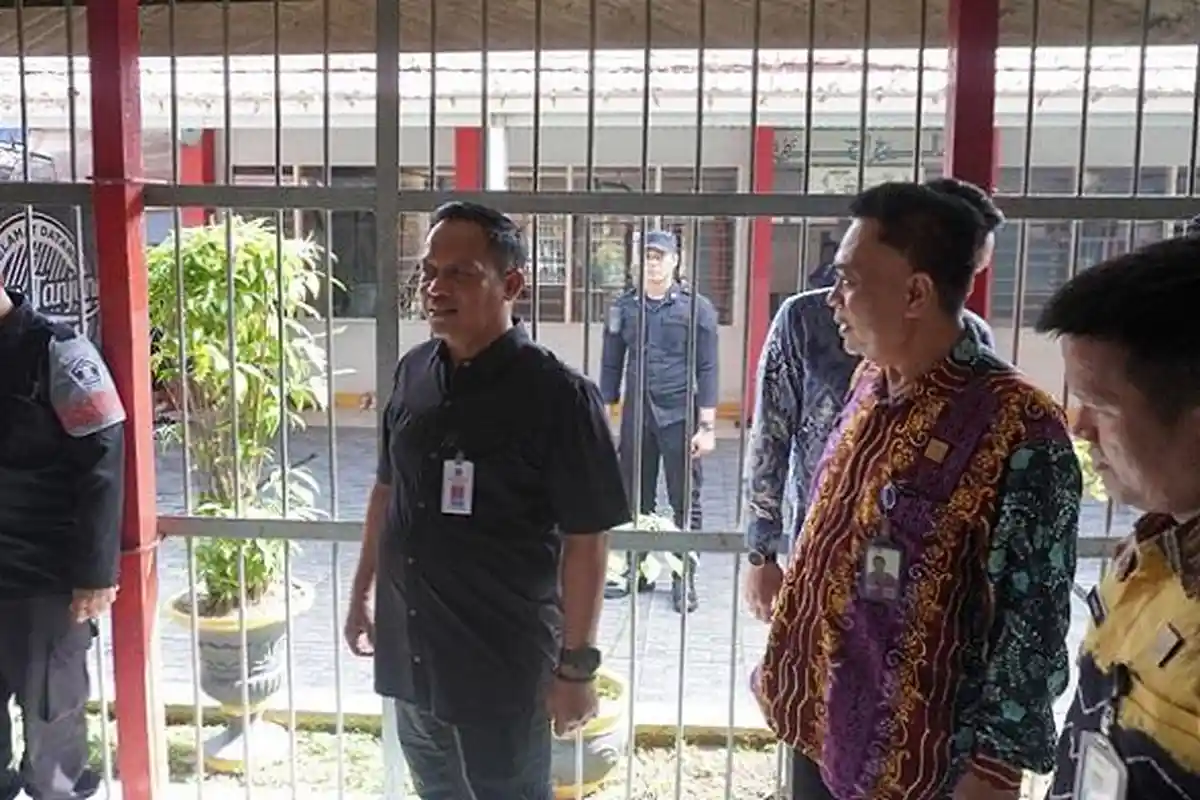 Sambangi Rutan Tanjung, Kakanwil Kemenkumham Kalsel Sarankan Perubahan Ini untuk Keamanan