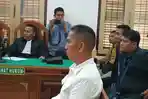 Terdakwa-Achiruddin-Hasibuan-saat-mendengar-amar-putusan-yang-dibacakan-Majelis-hakim.jpg