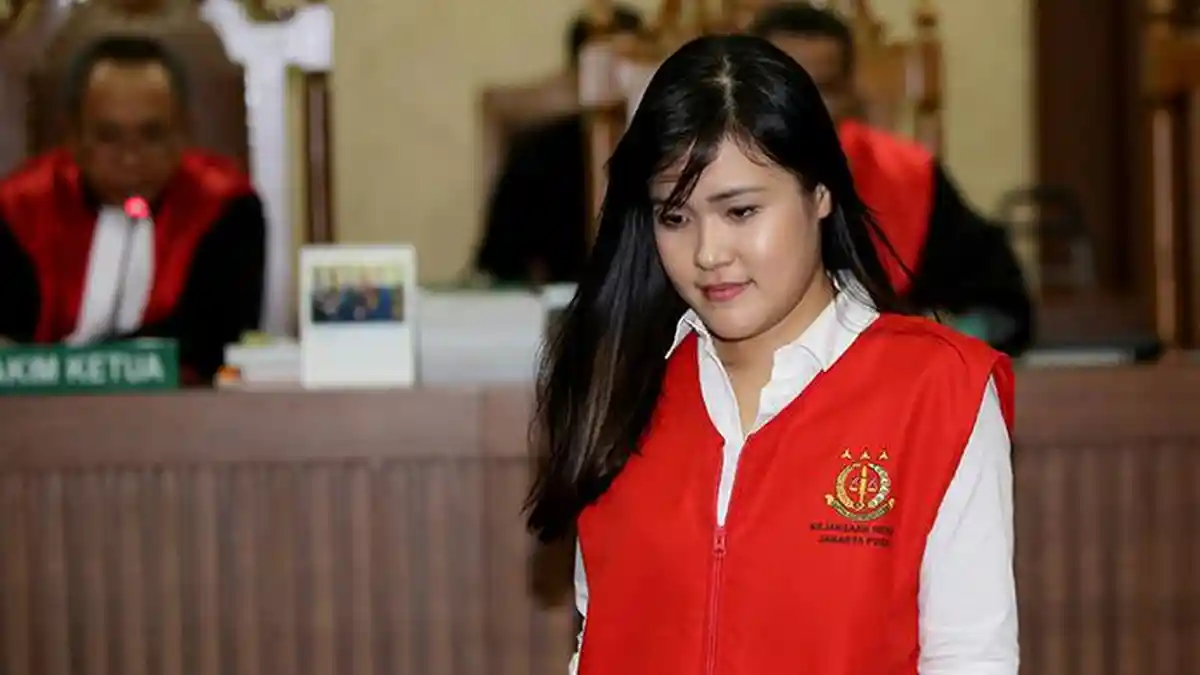 Ahli Hukum Pidana: Tidak Perlu Bukti Langsung Vonis Terdakwa