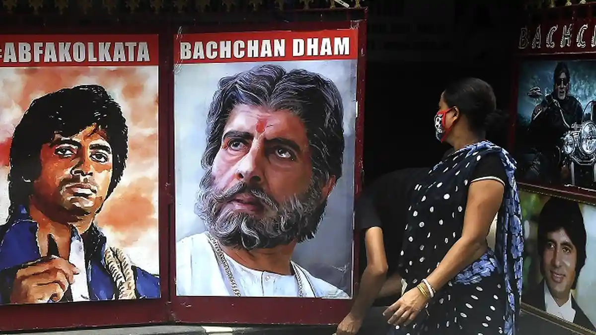 Amitabh dan Abishek Bachchan Harus Jalani Perawatan 7 Hari di RS Nanavati