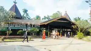 Makam-Sultan-Suriansyah-di-Desa-Wisata-Kuin-Utara-Banjarmasin-kalsel-jumat-01092023.jpg