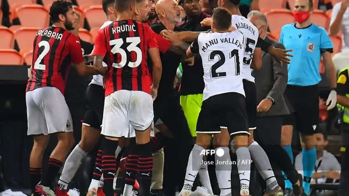 AC Milan vs Valencia : Aksi Kontroversi Rade Krunic & Tanpa Olivier Giroud, Rossoneri Keok