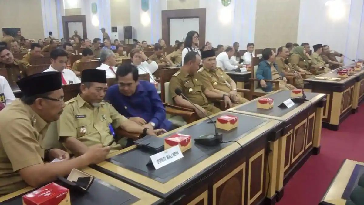 Gubernur Jambi dan Bupati/Walikota Dikumpulkan KPK di Kantor Gubernur Jambi, Siang Ini