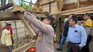 Perbaikan-rumah-Polsek-pemulutan.jpg