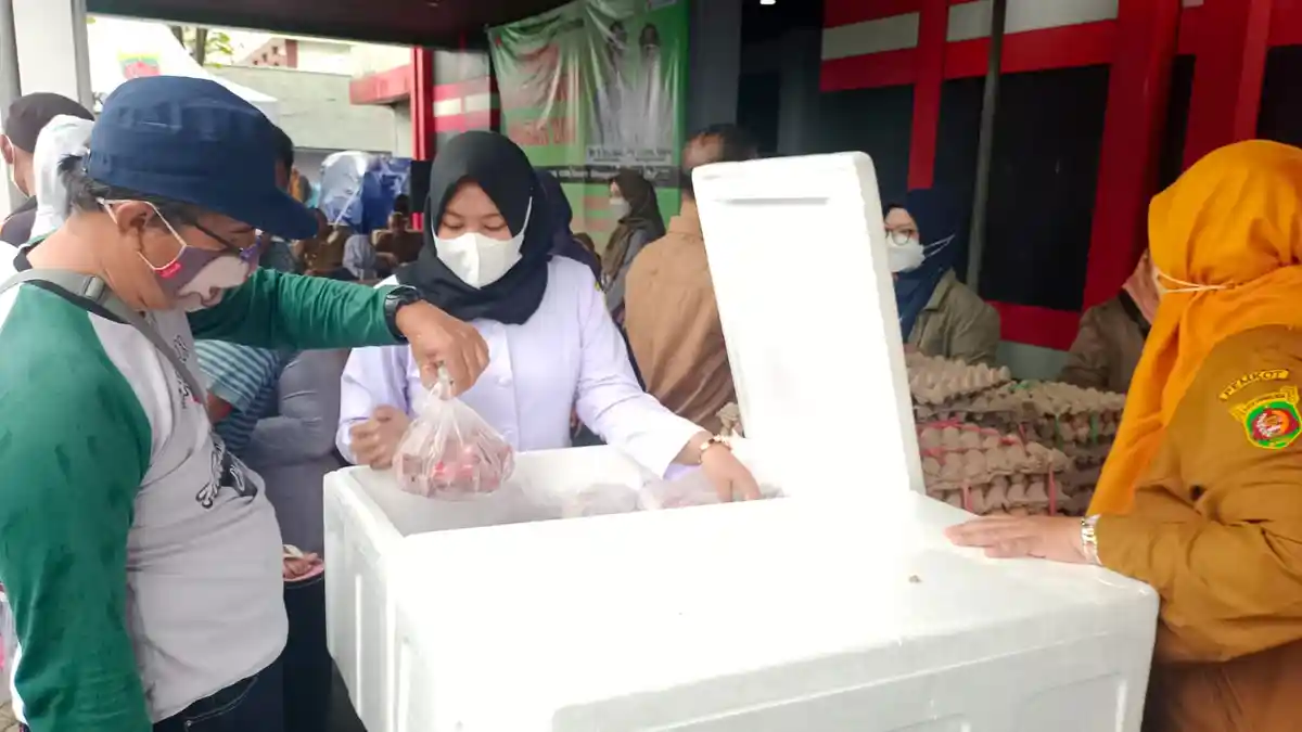 Komisi II DPRD Samarinda Minta Awasi Pasar Murah, Cegah Pembeli Barang Menjual Kembali