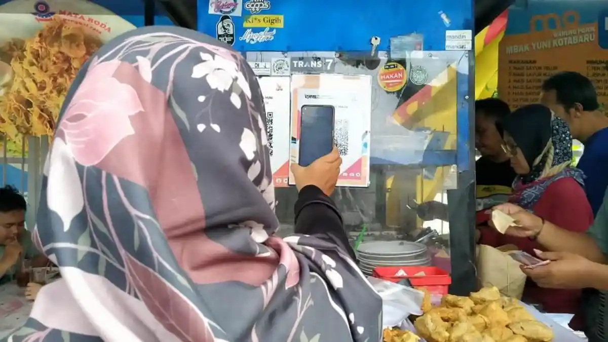 Inovasi Digital Dukung Program Ekonomi Hijau, Mbak Yuni Rasakan Manfaat Livin Merchant