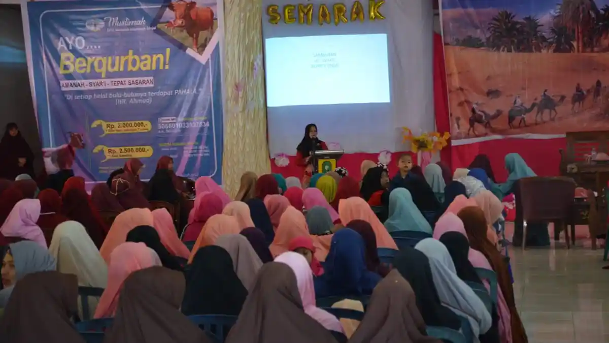 Kartini Ottong Minta Wahdah Islamiyah Tanamkan Nilai Rekigius ke Pemuda