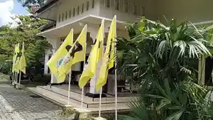 Suasana-di-luar-kantor-DPD-Golkar-Blora-Kamis-952024.jpg