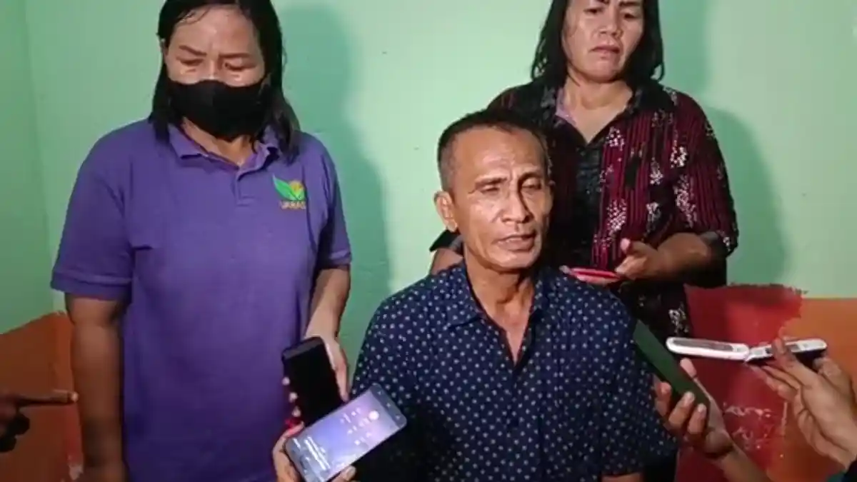 Ibu Brigadir Yosua Syok Mendengar Ferdy Sambo Tembak Anaknya