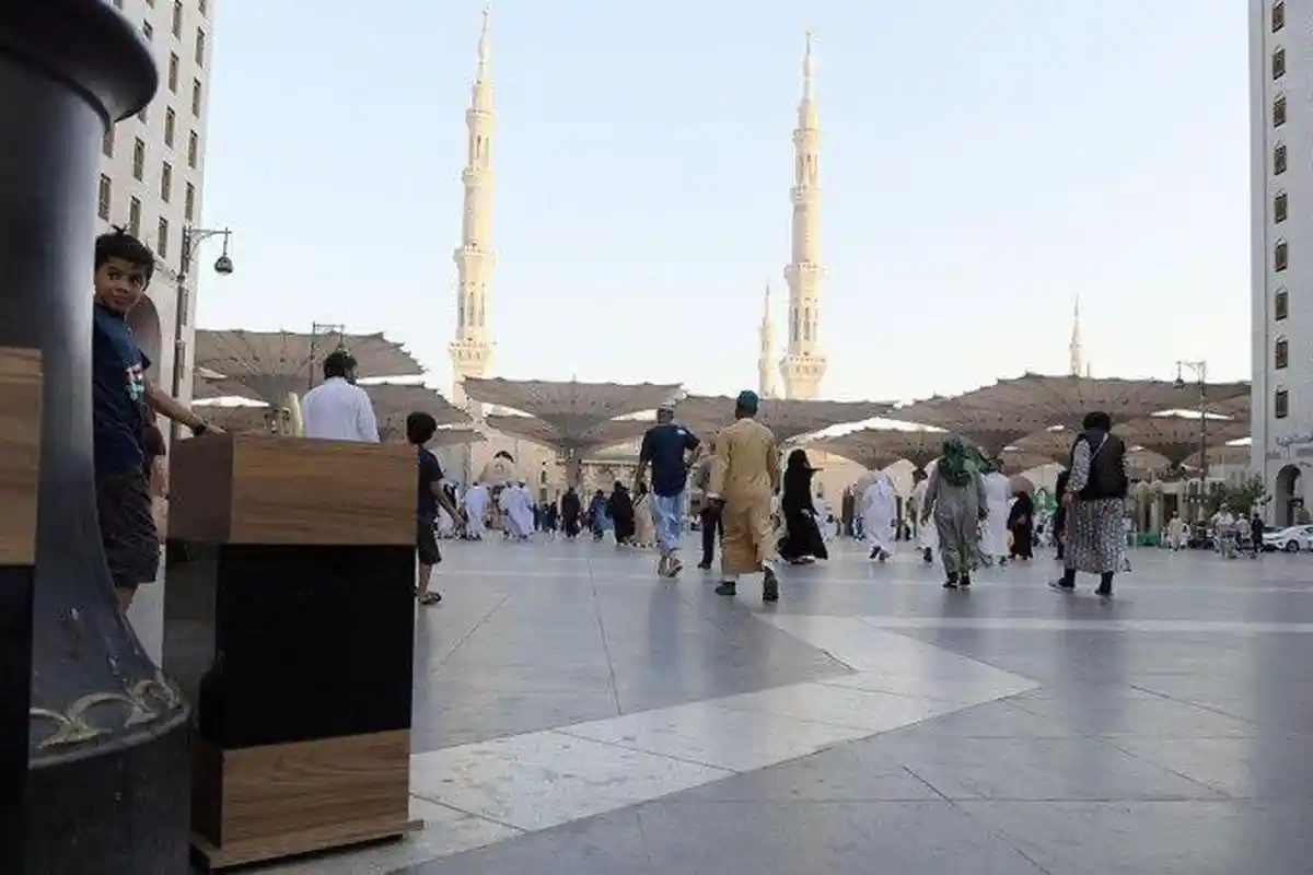 Sambut Kedatangan Jemaah Haji Gelombang II Indonesia, Otoritas Madinah Pasang Mesin Uap Wewangian
