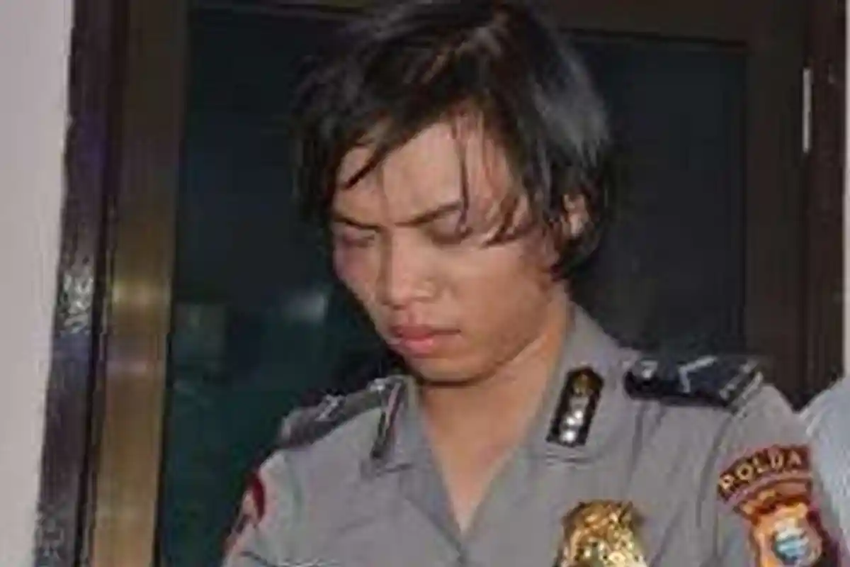 Malangnya Pria Payakumbuh Ini, Wanita Pujaan Hatinya Ternyata Polwan Gadungan, Begini Nasibnya Kini