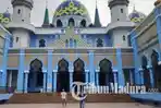 Masjid-Agung-Tuban-yang-berdiri-kokoh-hingga-saat-ini-jadi-saksi-peradaban-Islam-di-Tuban.jpg