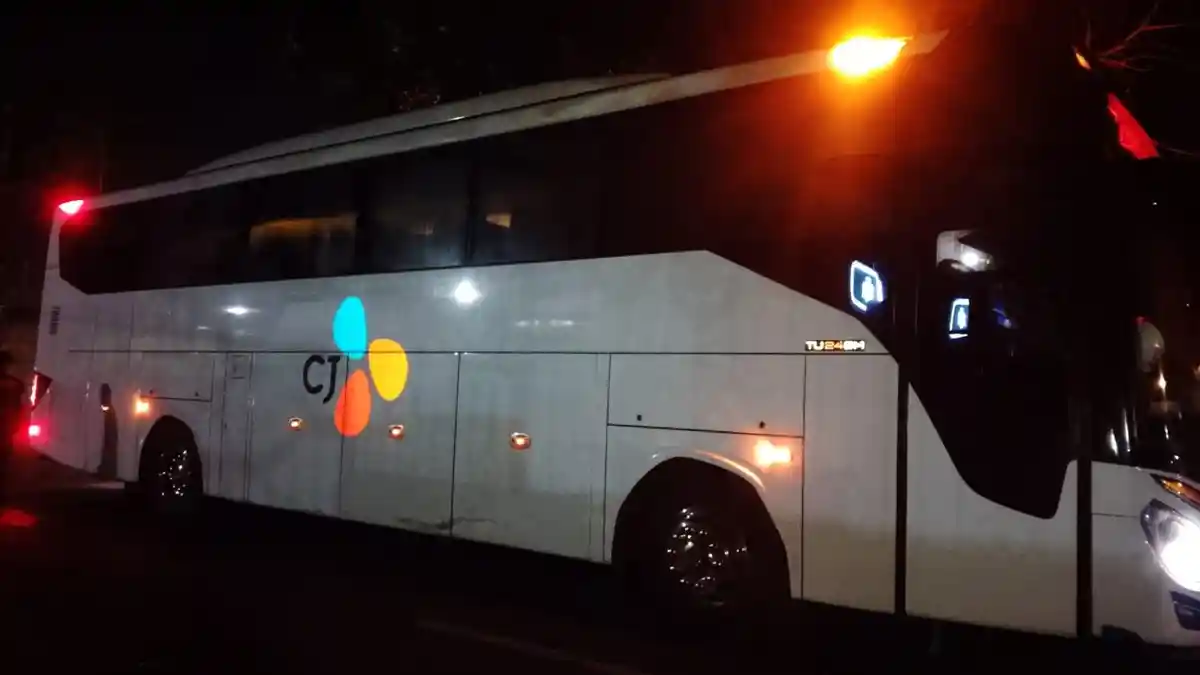 Kecelakaan Maut di Jombang, Pelajar Tewas Usai Motornya Tertabrak Bus Cheil Jedang