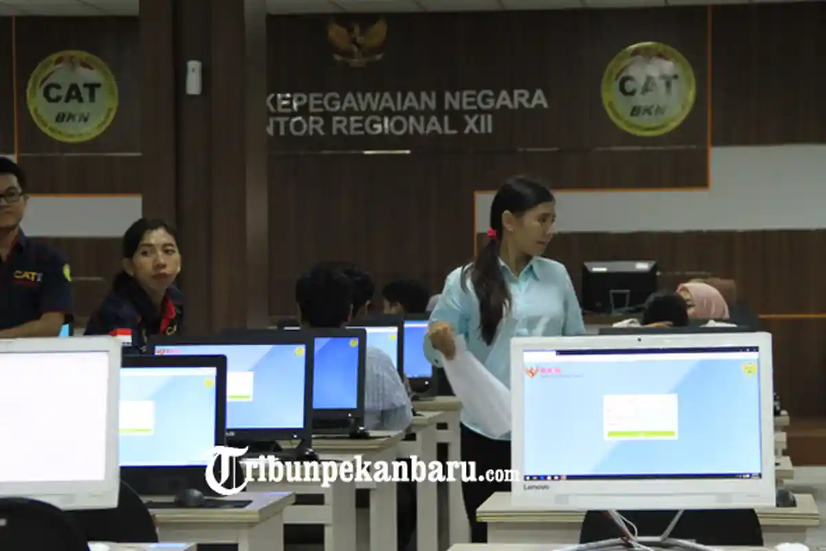 BKN Siapkan 1.435 PC untuk CAT CPNS 2018 di Riau
