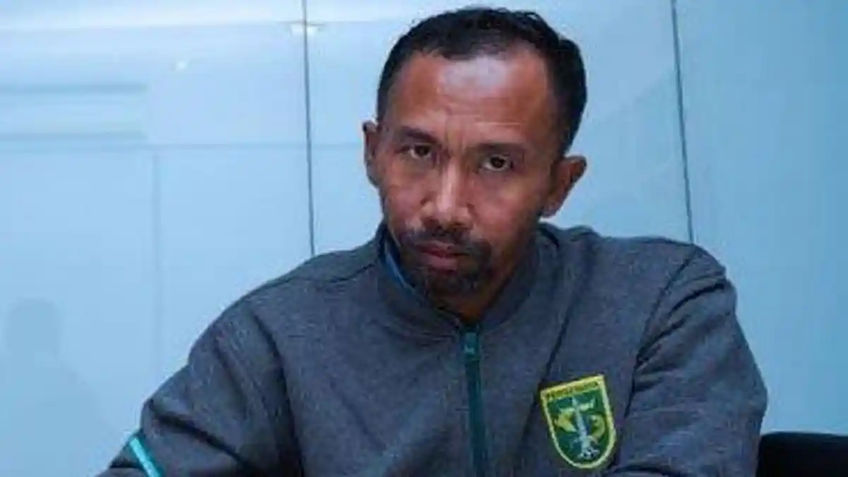 Persebaya Surabaya Sudah Dipelajari Tim Lain Makanya Belum Menang kata Uston Nawawi