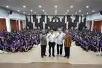 Edi-sambut-mahasiswa-baru-Widya-Dharma.jpg