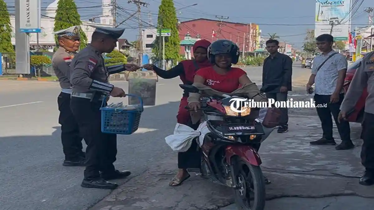 Masuk Hari Kelima, 68 Pengendara Ditilang Selama Operasi Patuh Kapuas di Sambas 