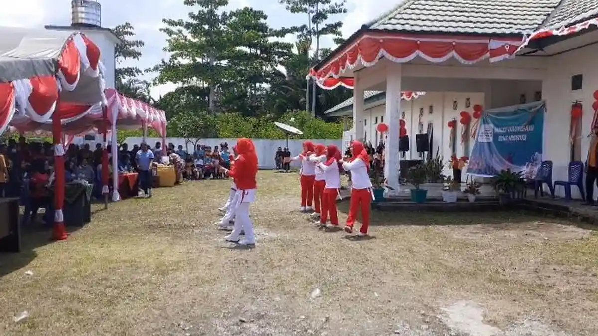 Peringati HKN, Dinkes Seram Bagian Barat Kampanyekan Gerakan Masyarakat Hidup Sehat