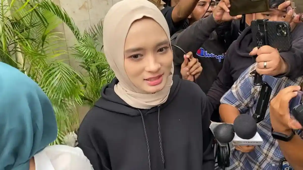 Rela Tak Menjadi Artis Lagi Buntut Jadi Istri Siri Insan, Inara: Aku ...
