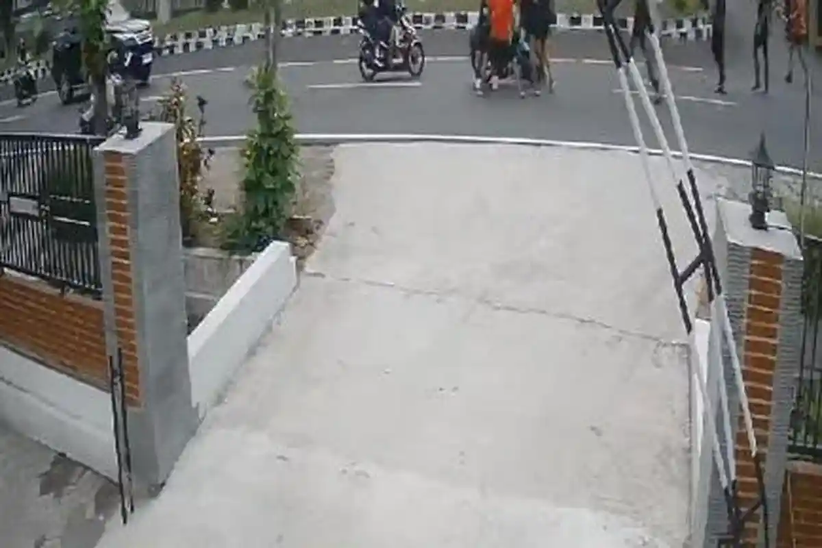 Oknum TNI Aniaya Relawan Ganjar Pranowo Usai Ikut Kampanye