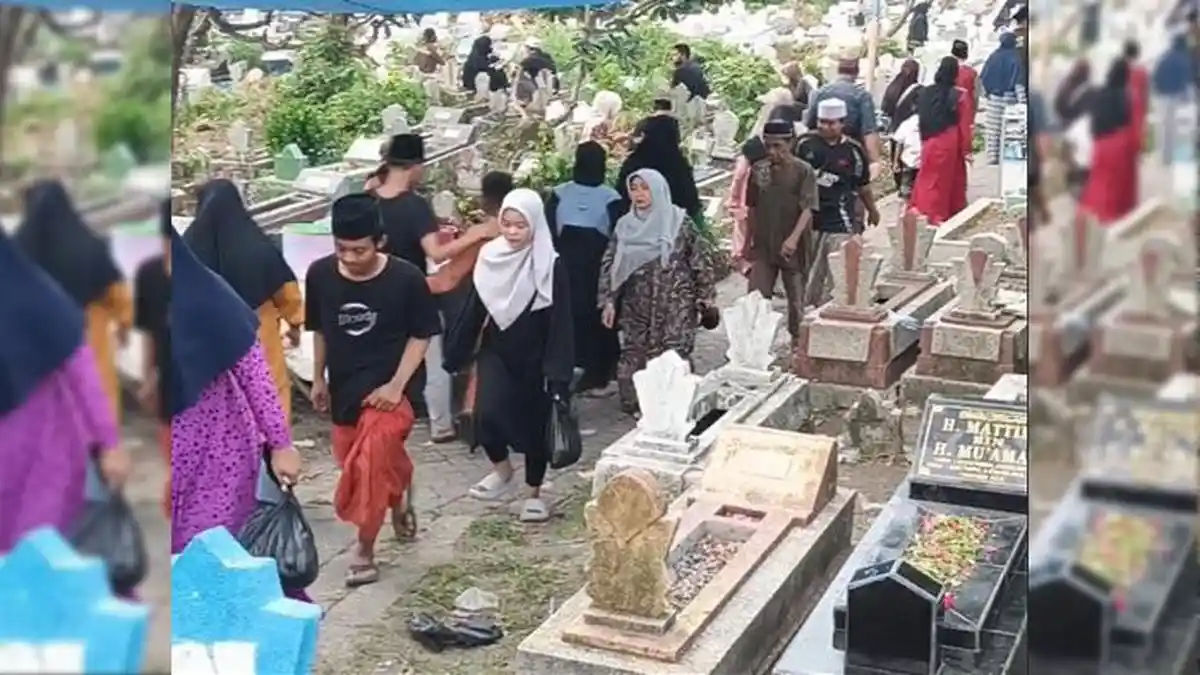 Melihat dari Dekat Tradisi Padusan di Tlogopojok Gresik Jelang Ramadan 2025
