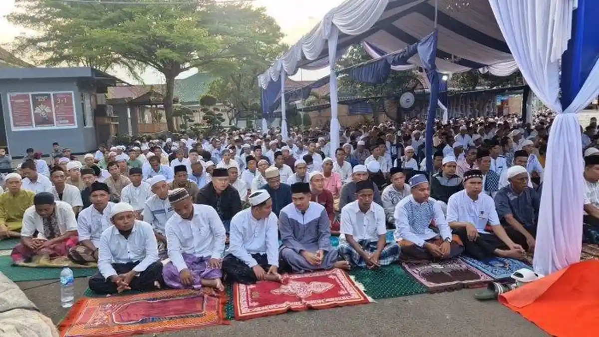 Momen WBP Lapas Kelas IIA Tangerang Rayakan Idulfitri 2025 Sambil Kulineran Bareng Ala Botram