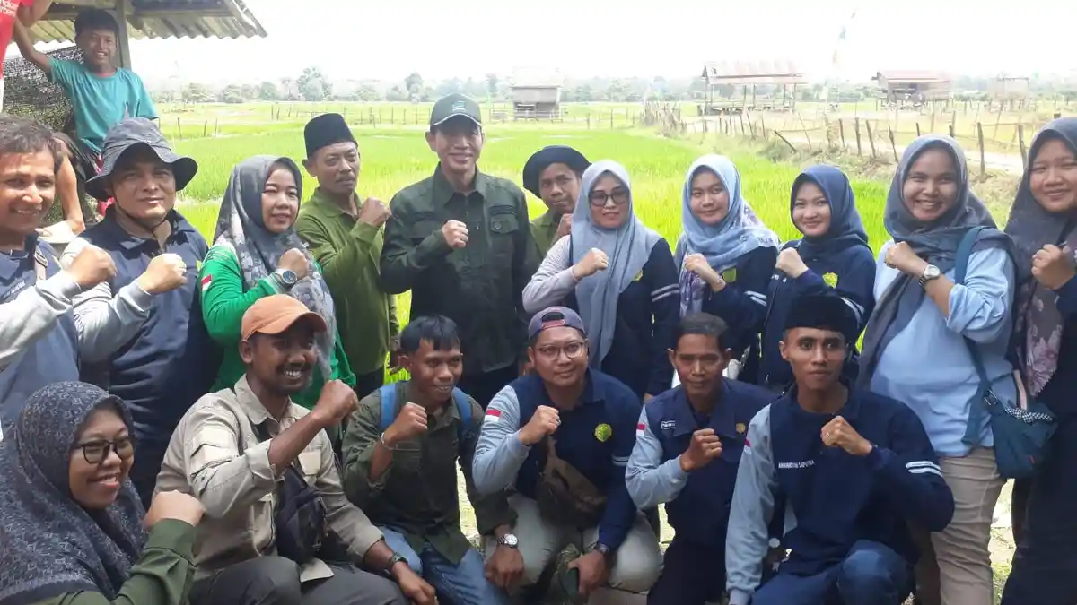 Bupati Batang Hari Hadiri Tradisi Sedekah Bubur di Desa Pasar Terusan