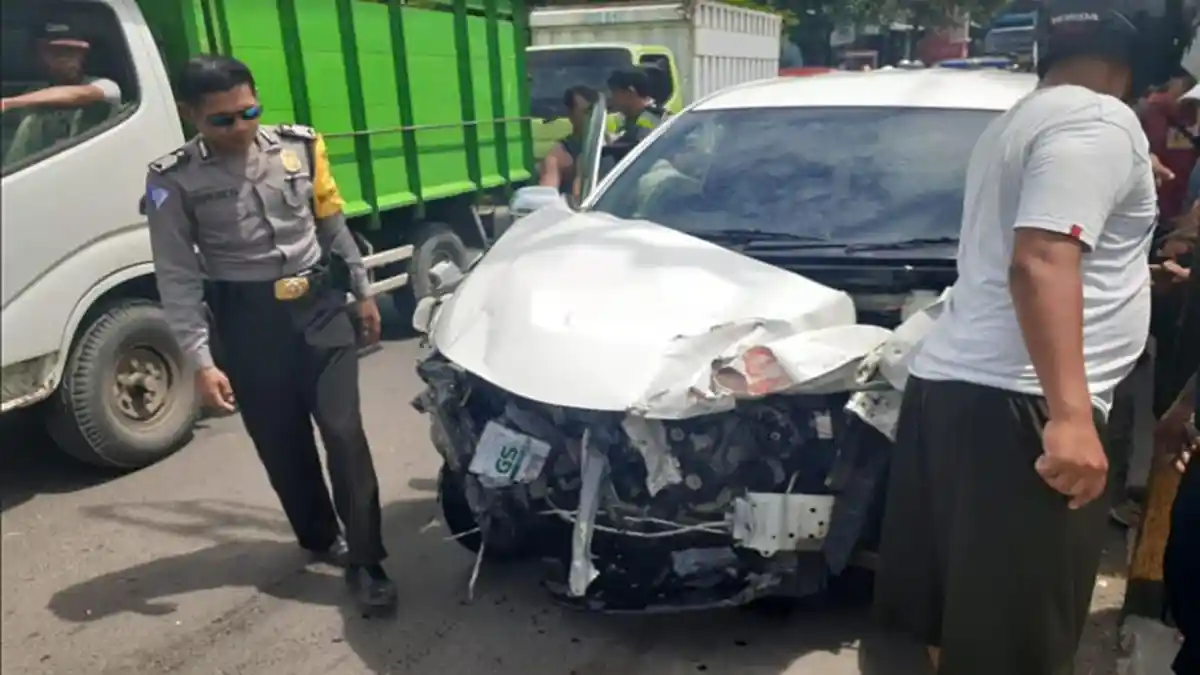 Ada 4 Kecelakaan di Wilayah Daop 7 Madiun per Januari Ini, Sebabnya Terobos Palang Perlintasan KA