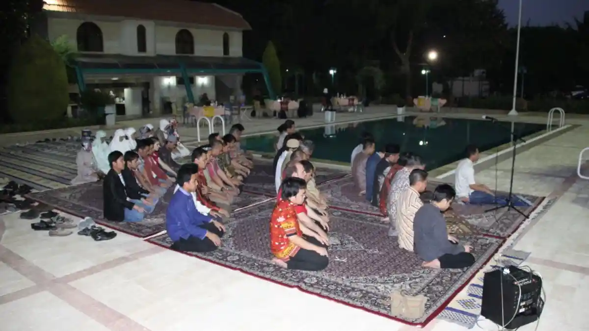 WNI Tenang Berpuasa di Tengah Peperangan Suriah