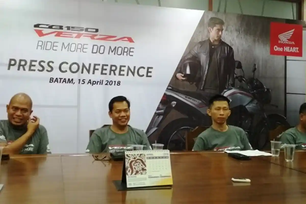 Honda CB150 Verza Terbaru Resmi Mengaspal di Batam, Peluncurannya Meriah di Panbil Mall