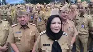 Wali-Kota-Eva-tegaskan-pemilik-usaha-di-Bandar-Lampung-wajib-punya-lahan-parkir.jpg