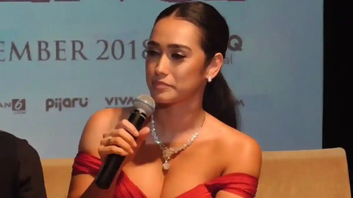 Alexandra Gottardo Angkat Bicara Soal Perceraiannya Dengan Arief Utama Waworuntu