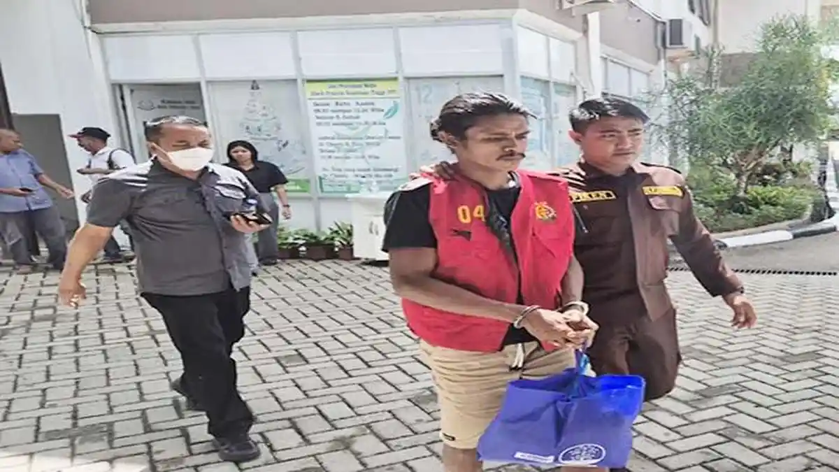Tim Buron Kejati NTT Ciduk DPO Kasus Pelecehan Seksual Anak di Kalimantan Tengah