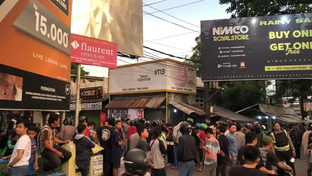 BREAKING NEWS: Driver Ojol dan Debt Collector Kembali Memanas di Seturan