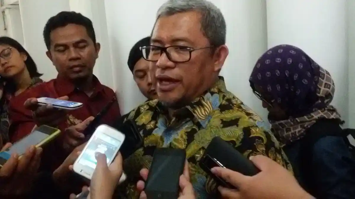 Tak Keberatan Kontrak Rp 11 M, Gubernur Berharap Essien Bawa Persib Juara