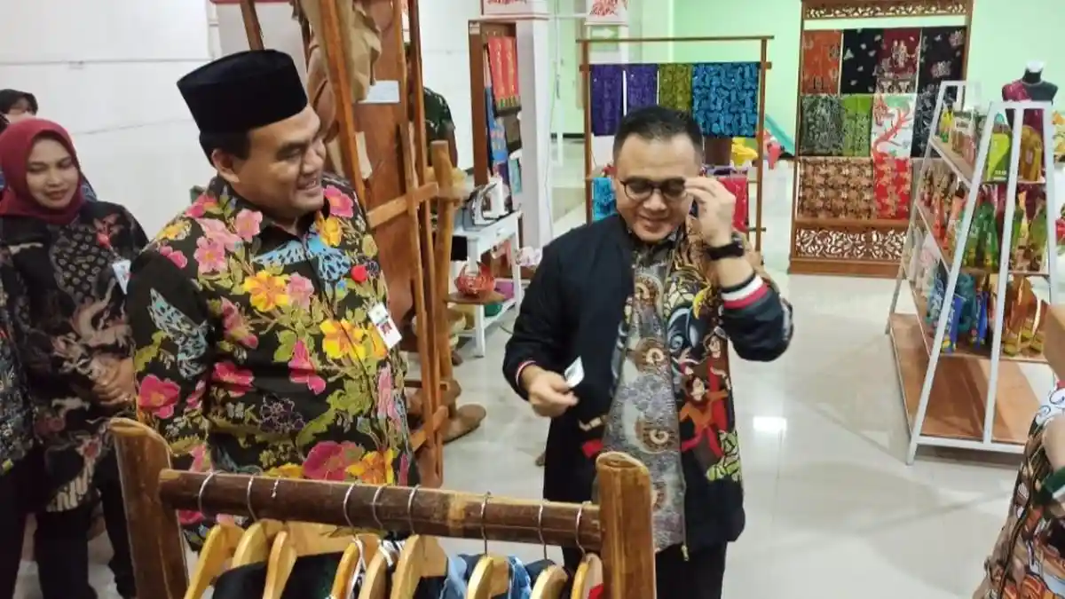 Dana Kemiskinan Rp 500 T Tak Dirasakan Warga Miskin, Habis untuk Rapat dan Studi Banding di Hotel