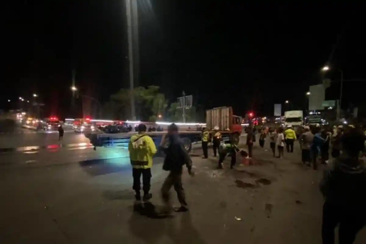 Persimpangan di Exit Tol Bawen Semarang Bakal Dihilangkan Pasca Tronton Tabrak Belasan Kendaraan