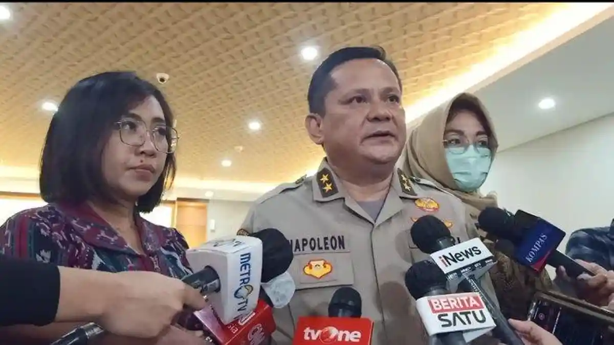 Bantah Terima Uang dari Djoko Tjandra, Mata Irjen Napoleon Bonaparte Berkaca-kaca