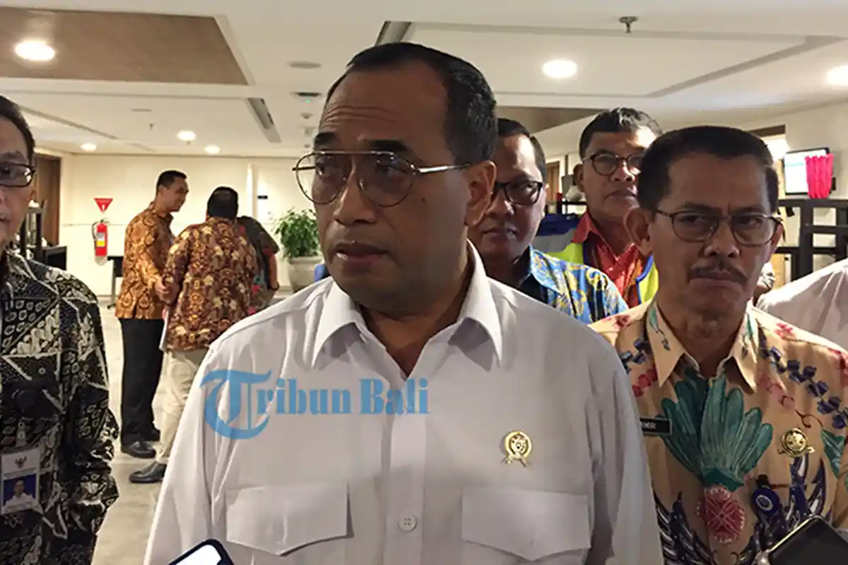 Beda Pandangan dengan Jokowi, Menhub: Mudik dan Pulang Kampung itu Sama, Jangan Ada Dikotomi