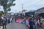 Breaking News: Massa Penambang Timah Geruduk Kantor PWI Belitung