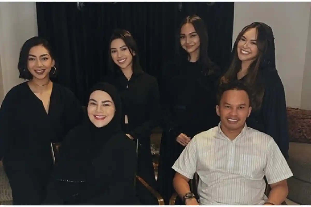 Meski Sudah Bercerai, Sarita Abdul Mukti dan Faisal Harris Kompak Rayakan Lebaran Bareng, Demi Anak?