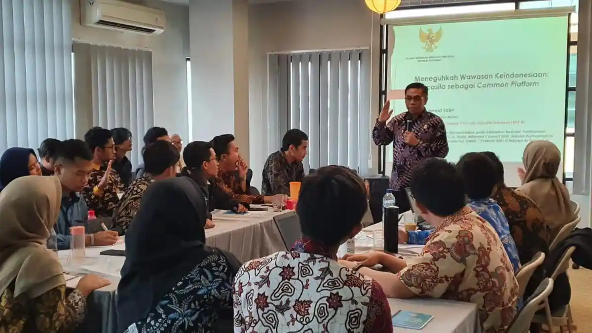 PPI Dunia Inisiasi Program Sekolah Kepemimpinan.
